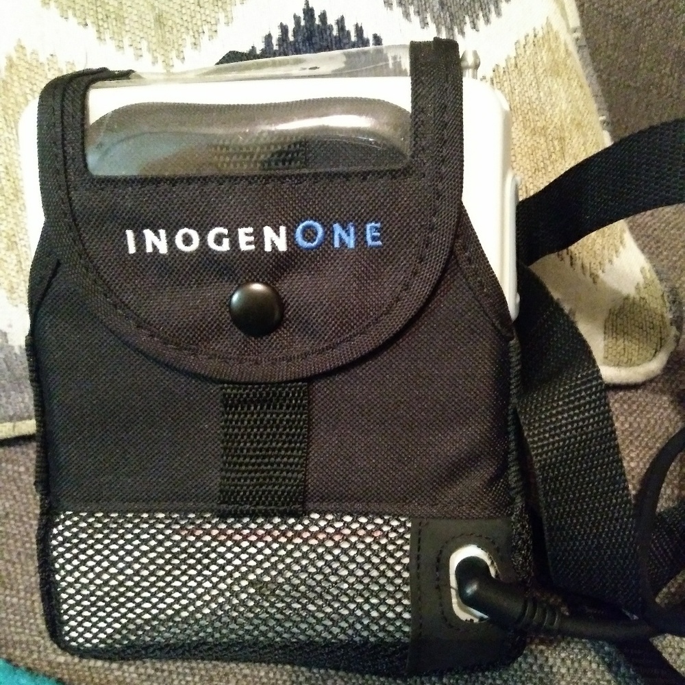 Inogen G4 oxygen concentrator